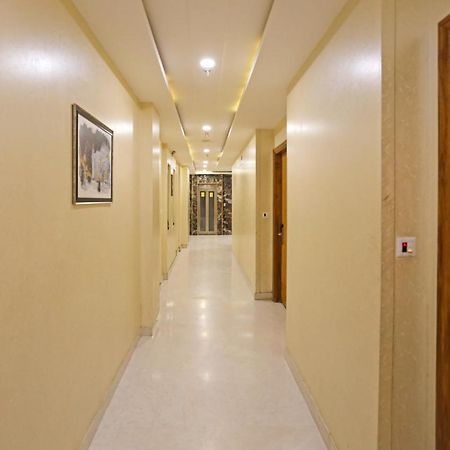 Frank Stay-Newly Built Worth -2Mins Walk From Rk Ashram Metro Satation New Delhi Exterior photo