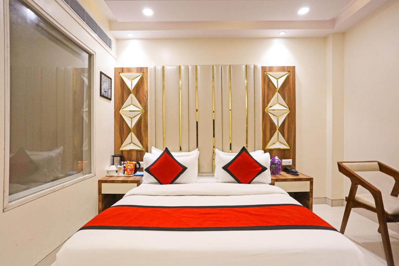 Frank Stay-Newly Built Worth -2Mins Walk From Rk Ashram Metro Satation New Delhi Exterior photo